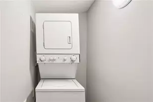 2137 Westover Dr, Atlanta, GA 30344 - Photo 9