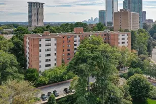 2925 Pharr Ct NW, Atlanta, GA 30305 - Photo 29