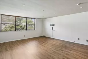 2925 Pharr Ct NW, Atlanta, GA 30305 - Photo 9