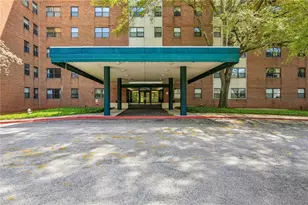 2925 Pharr Ct NW, Atlanta, GA 30305 - Photo 25