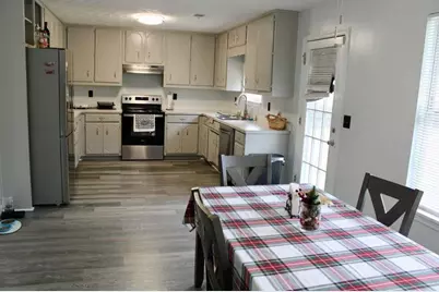 3376 Andrea Lee Court, Snellville, GA 30039 - Photo 9