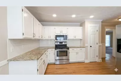 500 Clear Lake Lane, Suwanee, GA 30024 - Photo 13