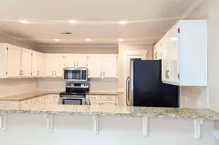 500 Clear Lake Ln, Suwanee, GA 30024 - Photo 15