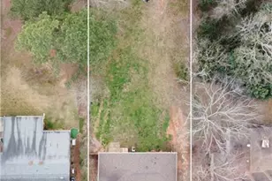 2049 Shady Ln, Tucker, GA 30084 - Photo 17