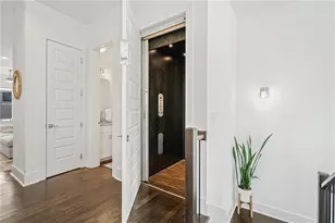 1801 Huntington Hills Ln NW, Atlanta, GA 30309 - Photo 9