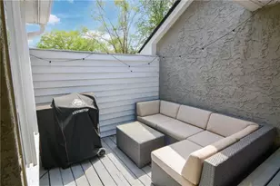 2560 Links End, Roswell, GA 30076 - Photo 47