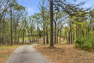 5606 W Chapel Hill Rd, Douglasville, GA 30135 - Photo 3