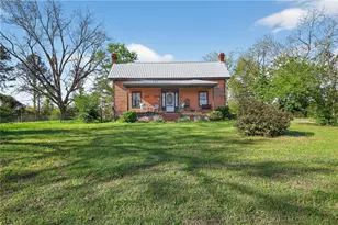 1235 Tommy Purvis Rd, Reynolds, GA 31076 - Photo 1