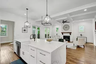 1442 Mercer Ave, College Park, GA 30337 - Photo 11