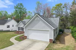 4057 Deerlope Ct, Gainesville, GA 30506 - Photo 5