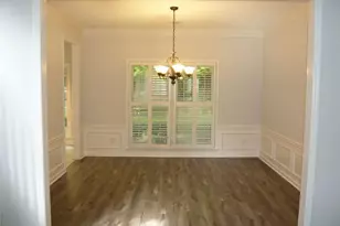 10970 Egmont Dr, Johns Creek, GA 30022 - Photo 9