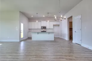 139 Swallowtail Ln, Homer, GA 30547 - Photo 5