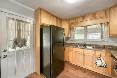 8504 Meadowbrook Drive, Douglasville, GA 30134 - Photo 9