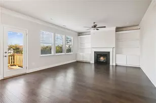 5558 Overview Dr, Flowery Branch, GA 30542 - Photo 3