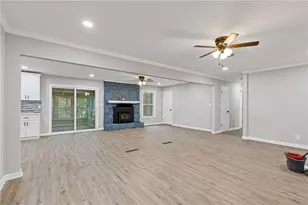 2224 Hudson Dr SW, Lilburn, GA 30047 - Photo 7