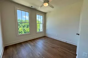 1917 Repose Dr, Chamblee, GA 30341 - Photo 25