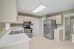 3468 Erin Glen NW, Kennesaw, GA 30152 - Photo 11