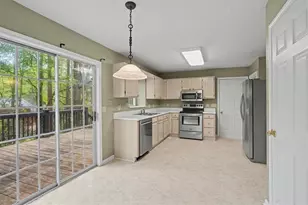 3468 Erin Glen NW, Kennesaw, GA 30152 - Photo 9