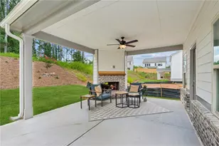 5556 Keswick Dr, Flowery Branch, GA 30542 - Photo 27