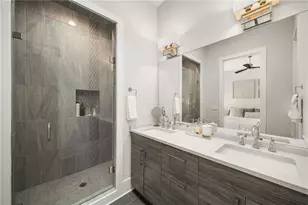 52 Reynolds Square Ln, Atlanta, GA 30307 - Photo 19