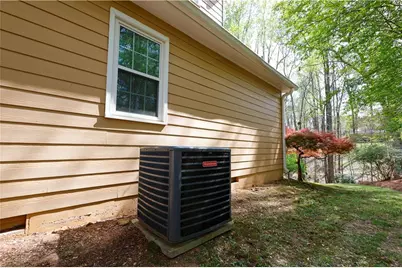 2740 Stratfield Way, Cumming, GA 30041 - Photo 9