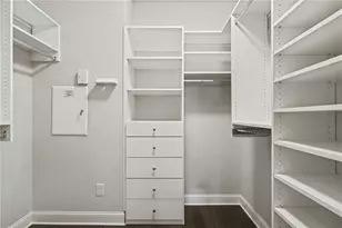 4745 Roswell Rd, Sandy Springs, GA 30342 - Photo 15