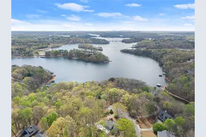 2517 Thompson Overlook, Gainesville, GA 30506 - Photo 9