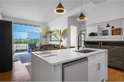 711 Cosmopolitan Drive NE #815, Atlanta, GA 30324 - Photo 3