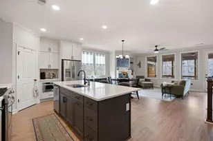 419 Retreat Ln, Canton, GA 30115 - Photo 9