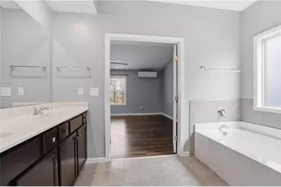 5975 Park Bay Court, Flowery Branch, GA 30542 - Photo 35