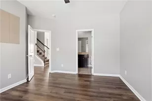 5975 Park Bay Ct, Flowery Branch, GA 30542 - Photo 15