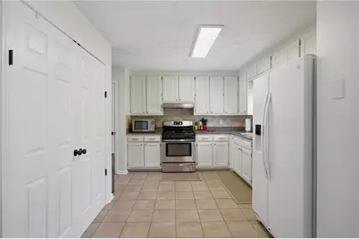 3366 Woodlaurel Drive, Snellville, GA 30078 - Photo 13