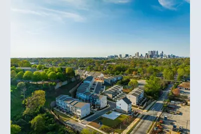 399 Skylar Way SE, Atlanta, GA 30315 - Photo 3