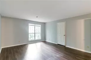 5551 Mountain Springs Cir, Stone Mountain, GA 30088 - Photo 9