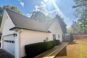 3760 Sugarbrook Dr, Lawrenceville, GA 30044 - Photo 33
