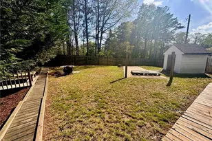3760 Sugarbrook Dr, Lawrenceville, GA 30044 - Photo 19