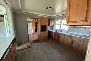 1465 Dee Kennedy Rd, Hoschton, GA 30548 - Photo 3