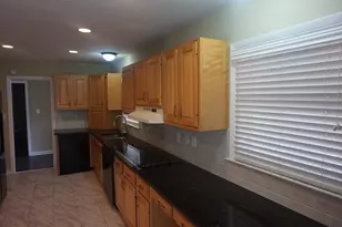 1403 Stephens Dr NE, Atlanta, GA 30329 - Photo 3