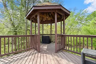 4580 Windsor Gate Ct, Atlanta, GA 30342 - Photo 39