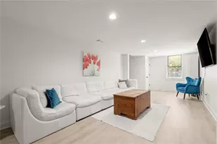 4580 Windsor Gate Ct, Atlanta, GA 30342 - Photo 53