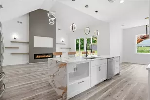 559 Pennybrook Ln, Stone Mountain, GA 30087 - Photo 5