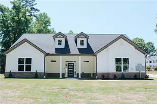 559 Pennybrook Ln, Stone Mountain, GA 30087 - Photo 1