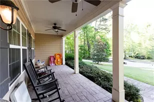 1023 Echo Valley Ct, Loganville, GA 30052 - Photo 5