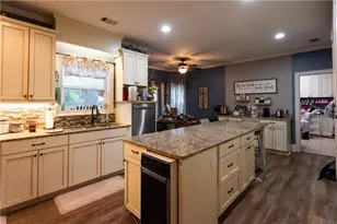1023 Echo Valley Ct, Loganville, GA 30052 - Photo 21