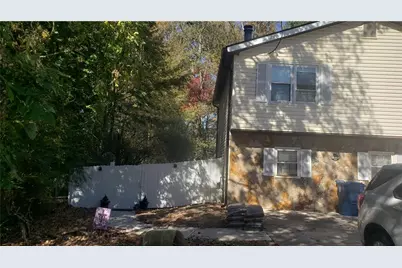 975 Ridgedale Drive, Lawrenceville, GA 30043 - Photo 3