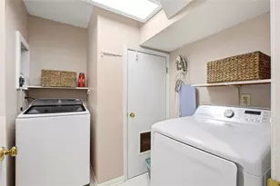 740 Rio Grande Dr, Johns Creek, GA 30022 - Photo 23