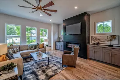 237 West Marietta Street, Canton, GA 30114 - Photo 3