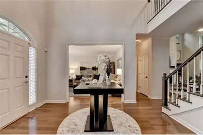 10783 Glenleigh Drive, Johns Creek, GA 30097 - Photo 9