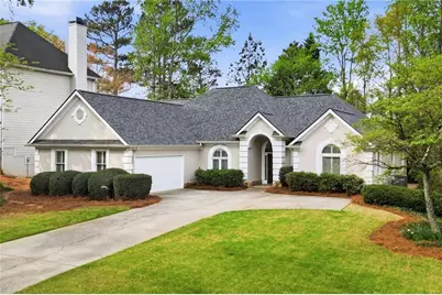 3875 Montvale Crossing, Cumming, GA 30041 - Photo 3