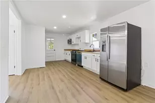 5419 Fieldgreen Dr, Stone Mountain, GA 30088 - Photo 17